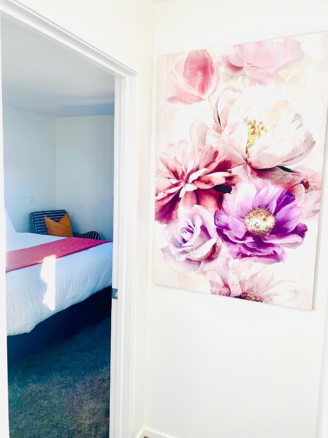 Christchurch Cbd Luxury Townhouse ภายนอก รูปภาพ