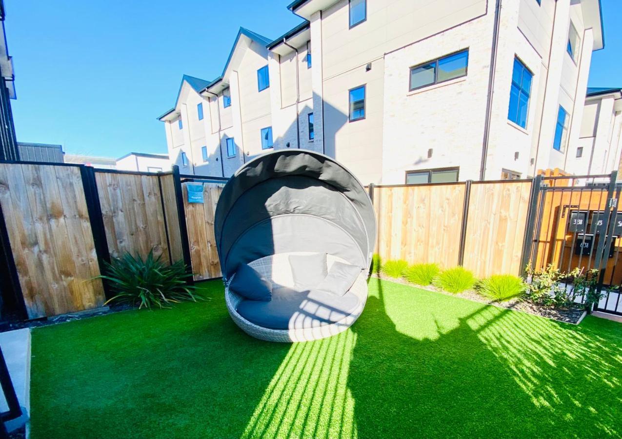 Christchurch Cbd Luxury Townhouse ภายนอก รูปภาพ