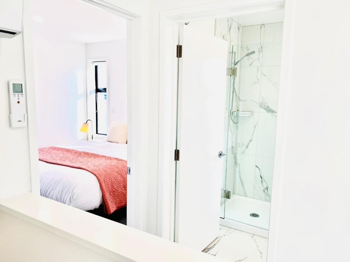 Christchurch Cbd Luxury Townhouse ภายนอก รูปภาพ