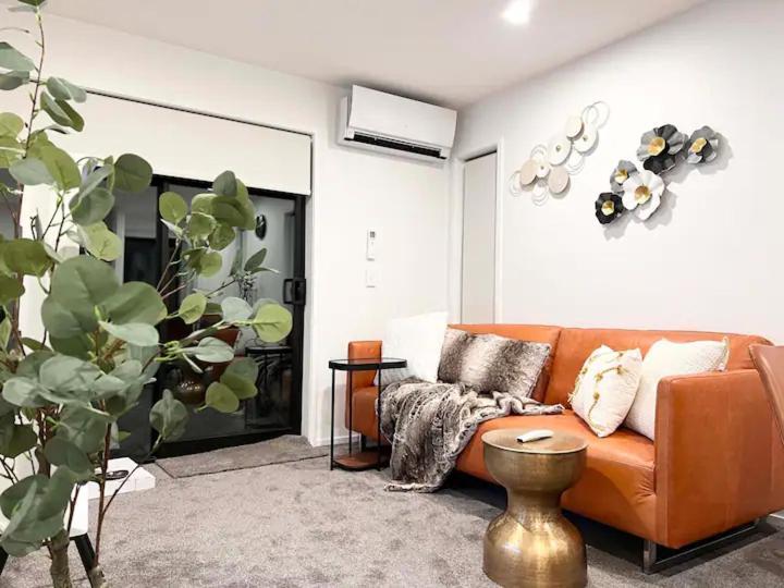 Christchurch Cbd Luxury Townhouse ภายนอก รูปภาพ